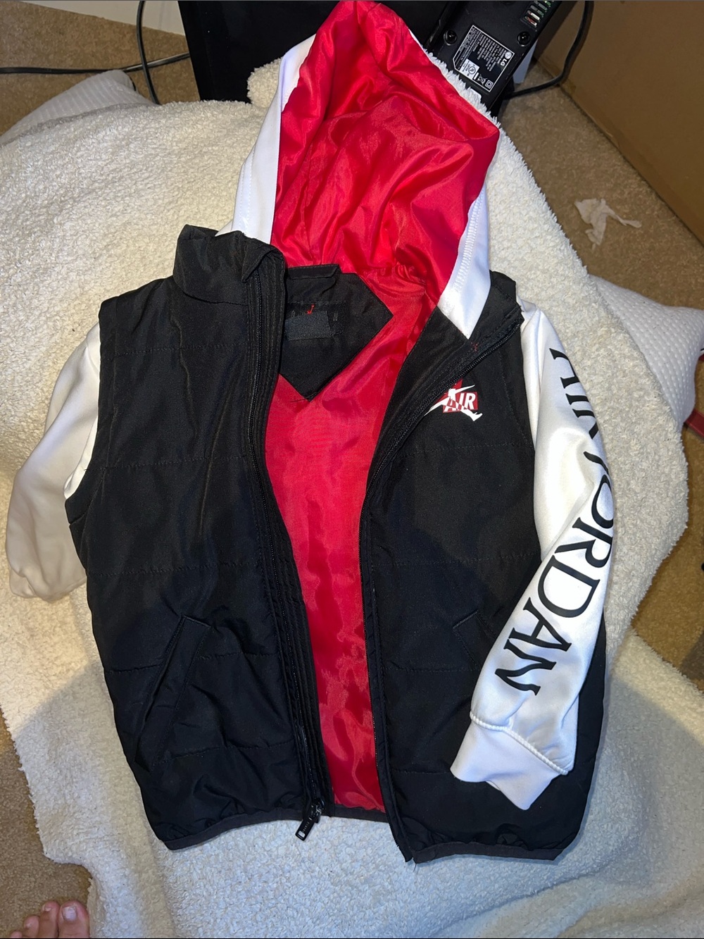 Jordan Black & White Kids Hooded Vest with attached sweater with Red Lining 4T
